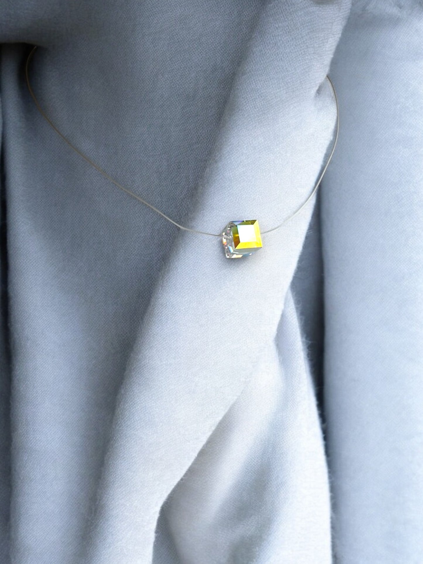 Women's necklace Éclat