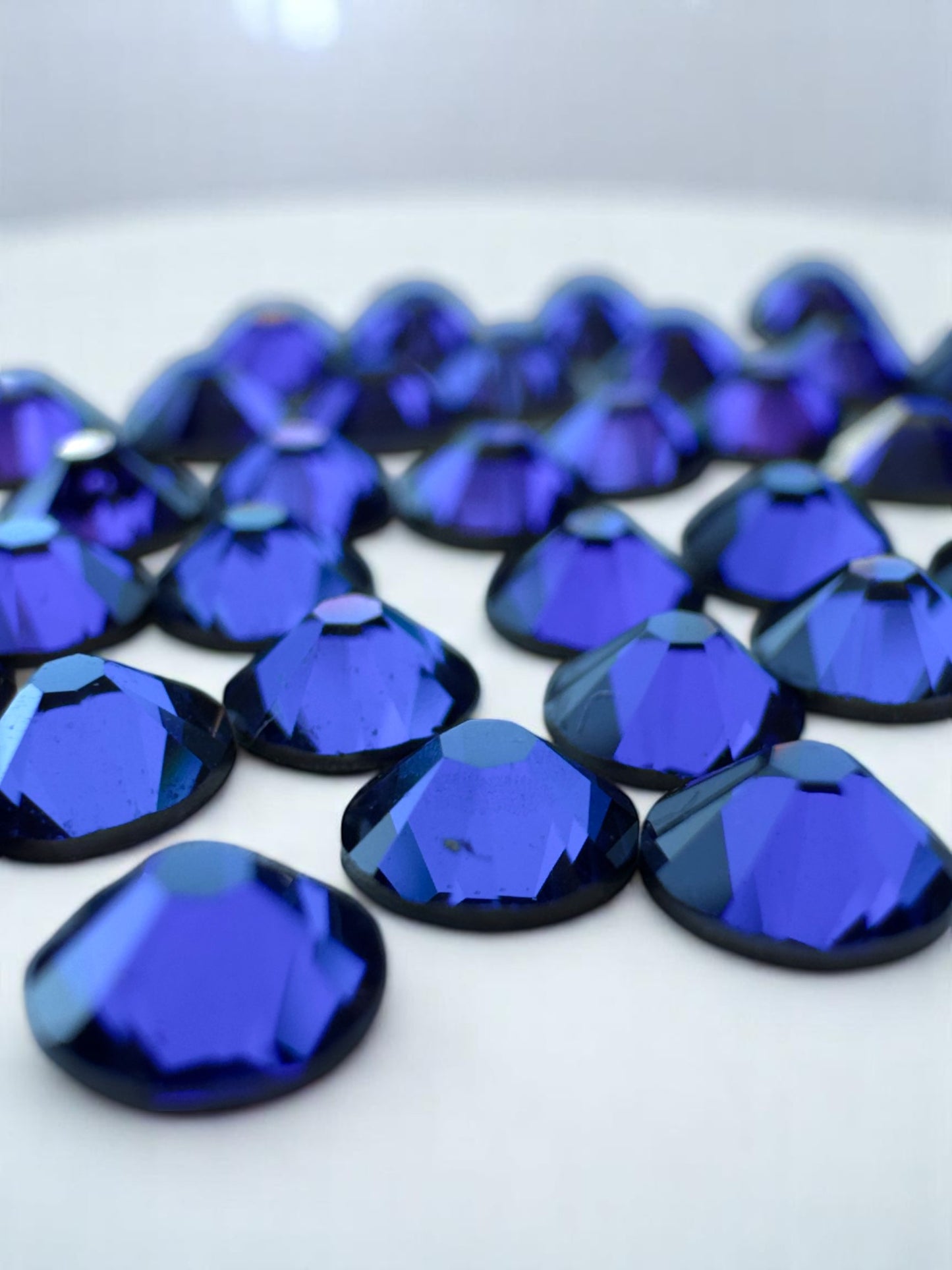 Гривна за ръка Aura с камъни Swarovski