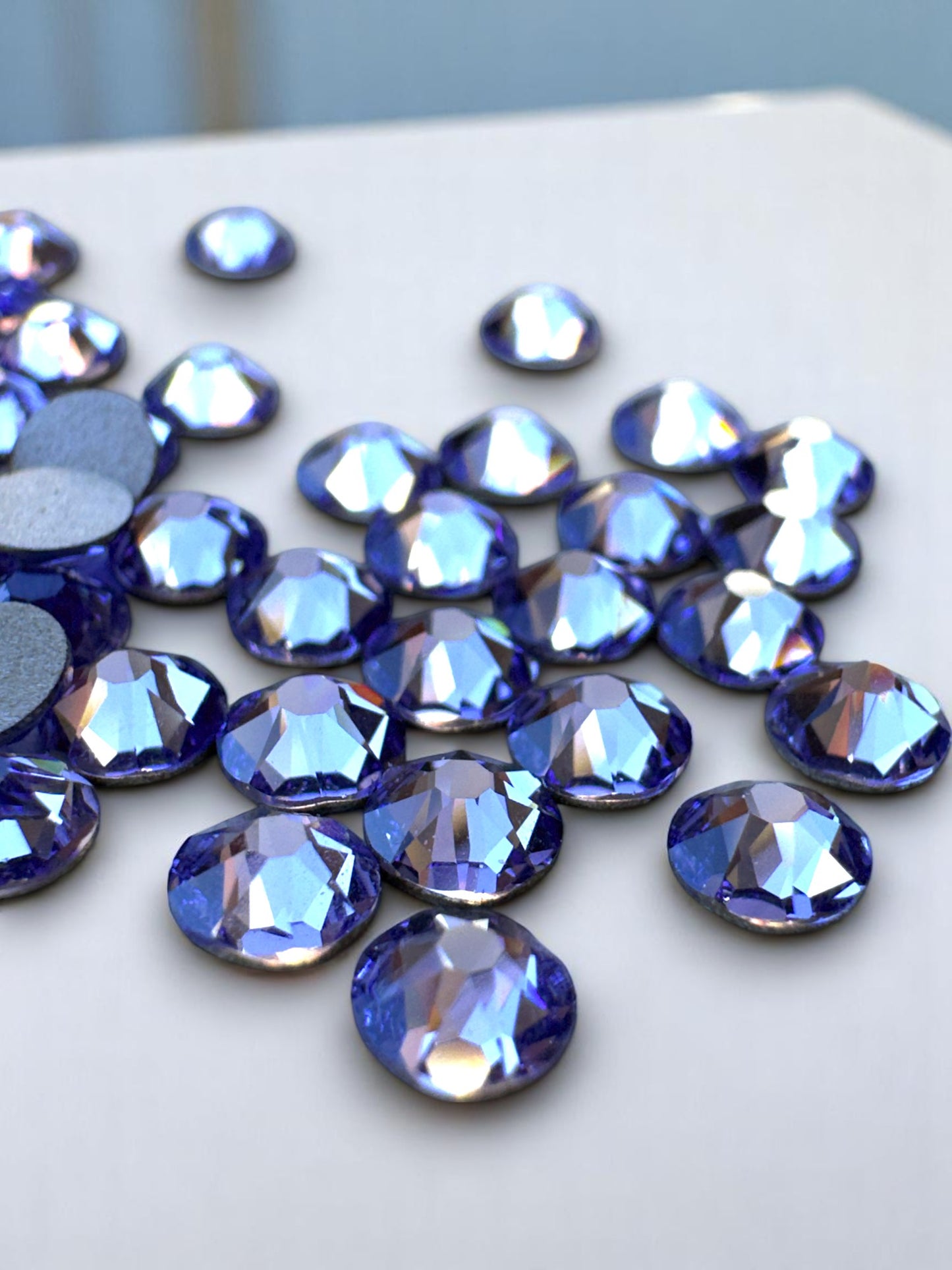 Гривна за ръка Aura с камъни Swarovski